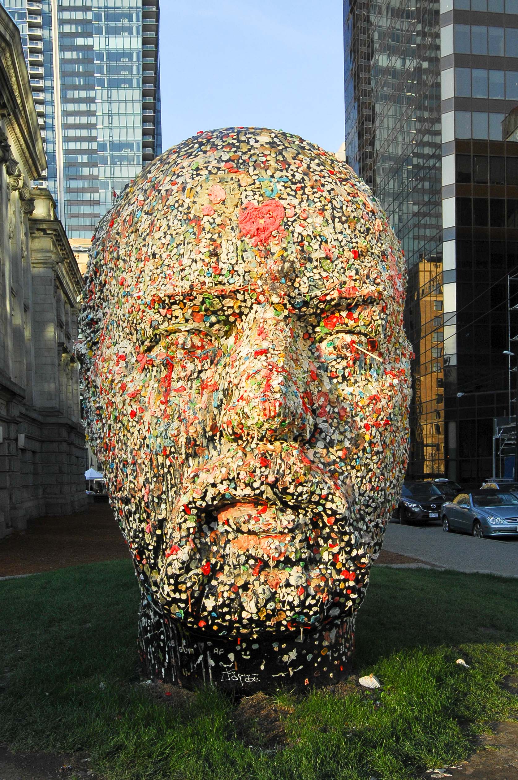 The gum-head of Douglas Coupland, Vancouver Art Gallery